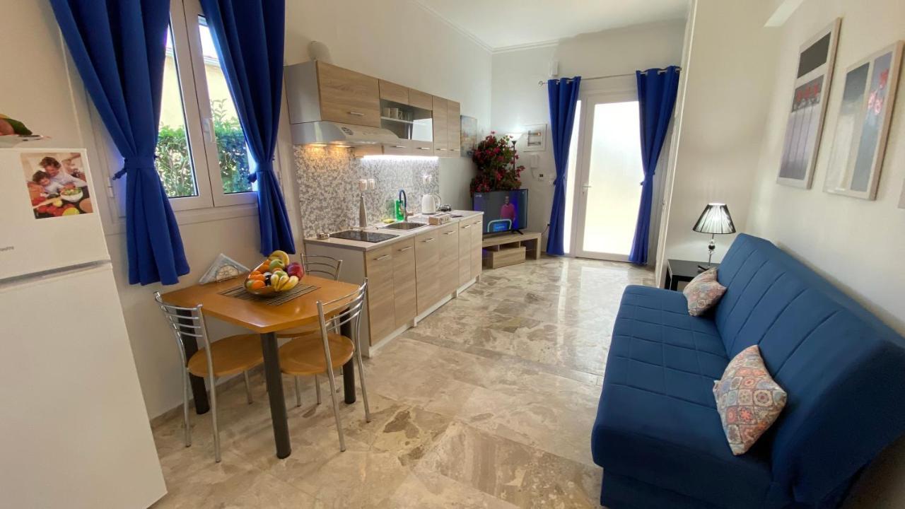 Patras Blue Suite Exterior photo